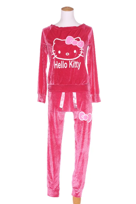 HELLO KITTY - Pink velvet sweater & pants set! 8