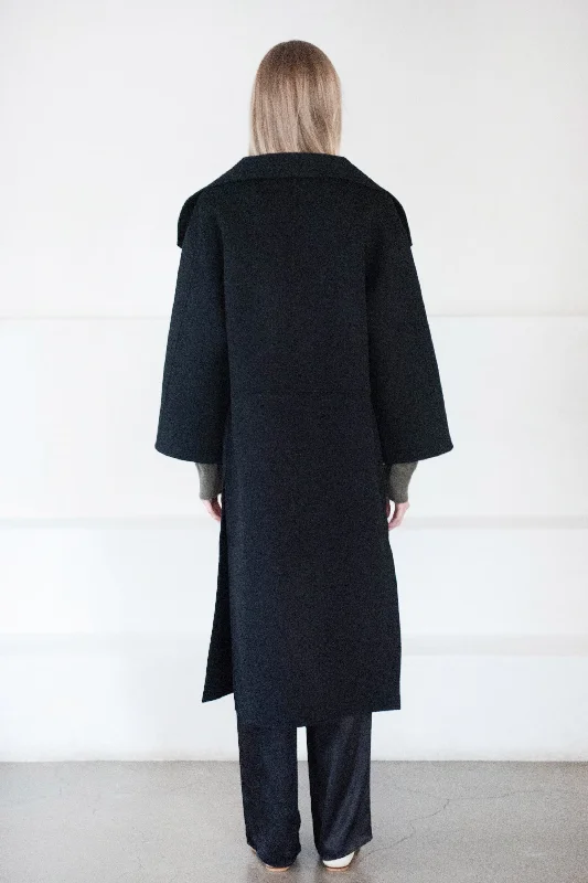 Signature Wool Cashmere Coat, Black